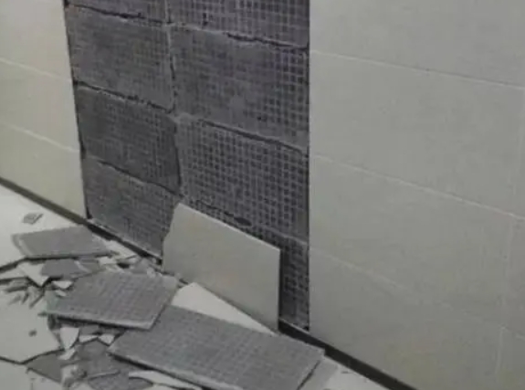隆昌瓷砖空鼓维修公司分享下隆昌墙砖松动维修的知识
